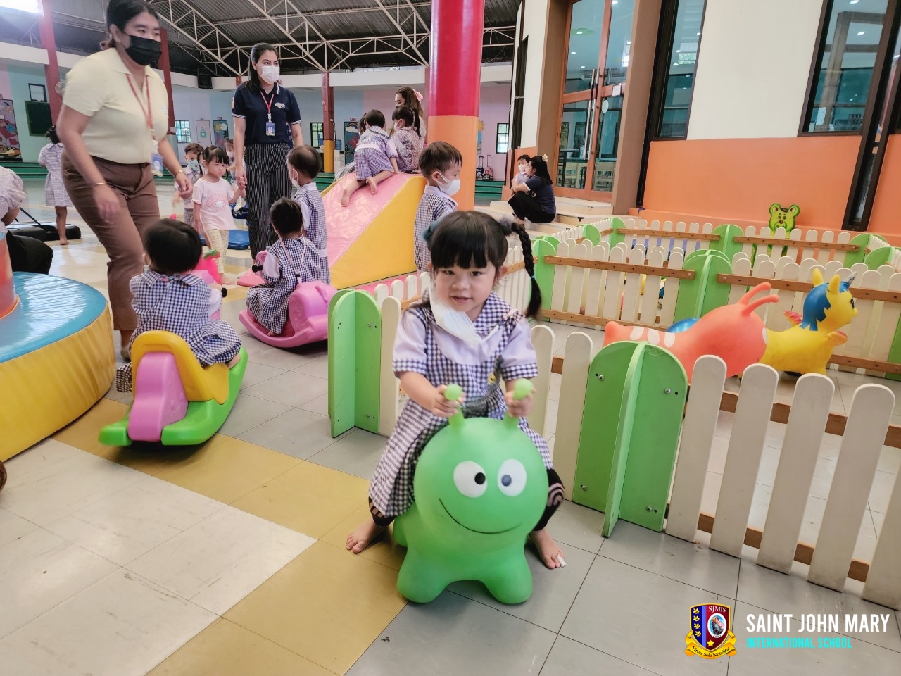 KG indoor playground