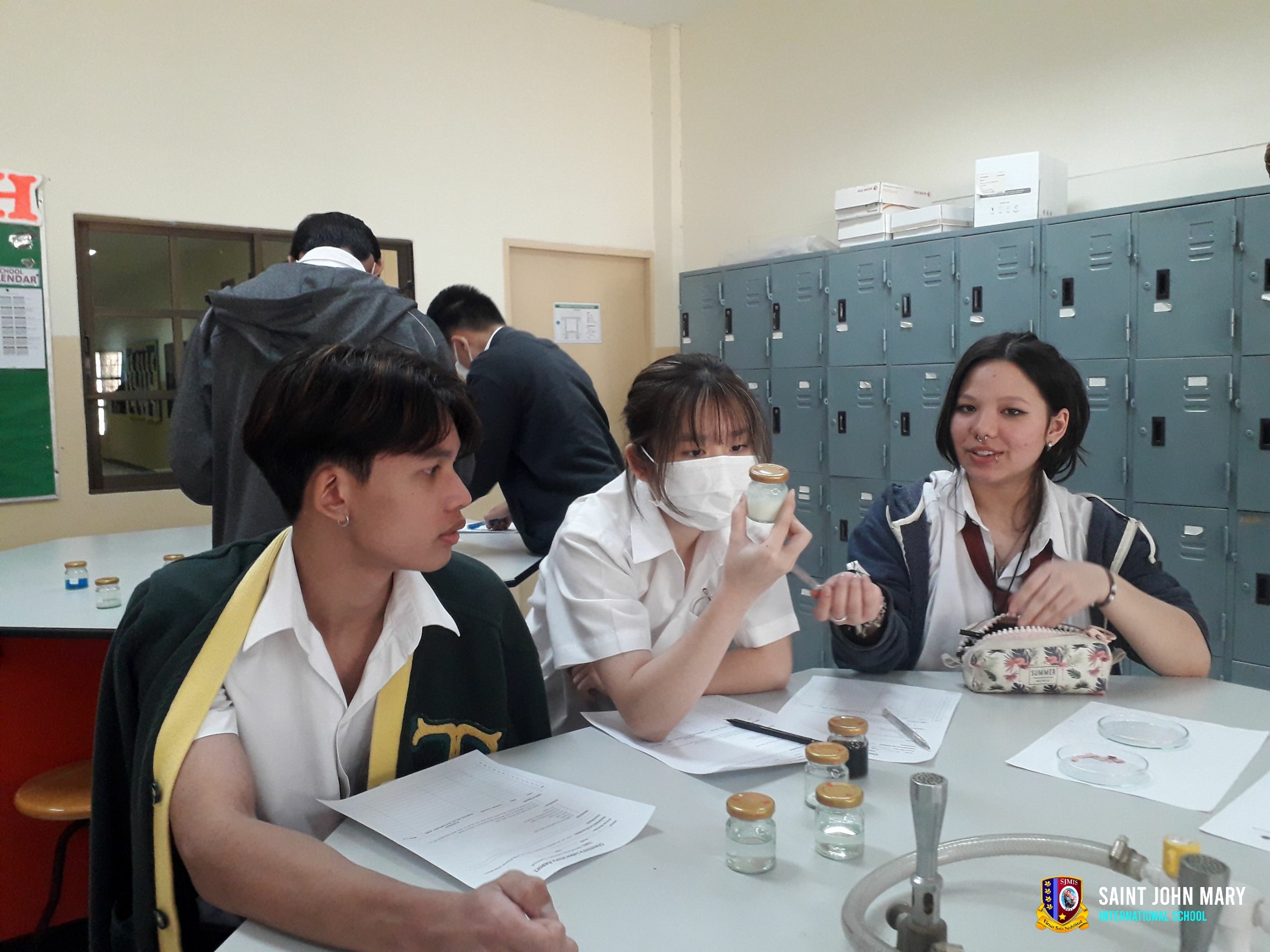 G12, Identifying unknown chemicals